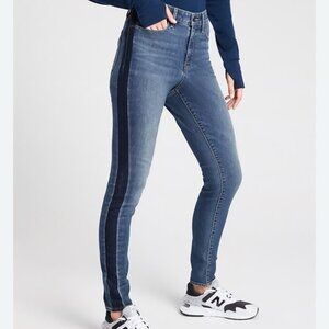 Athleta Sculptek Ultra Skinny Indigo Tuxedo‎ Jean Size 6